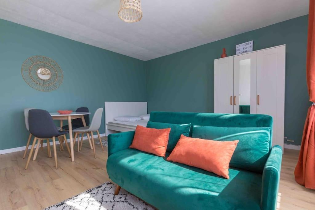 Le Cosy Du Faux Bourg Apartment ชาลงส์-อ็อง-ชองปาญ ภายนอก รูปภาพ