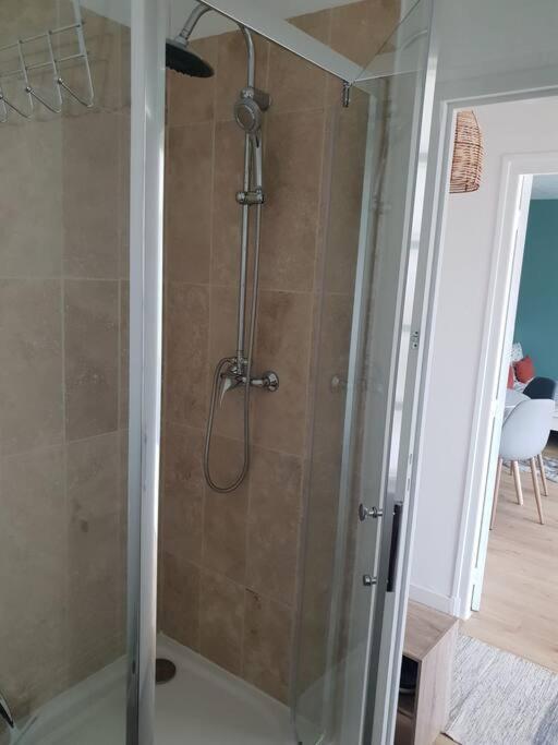 Le Cosy Du Faux Bourg Apartment ชาลงส์-อ็อง-ชองปาญ ภายนอก รูปภาพ