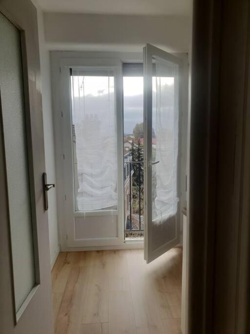 Le Cosy Du Faux Bourg Apartment ชาลงส์-อ็อง-ชองปาญ ภายนอก รูปภาพ
